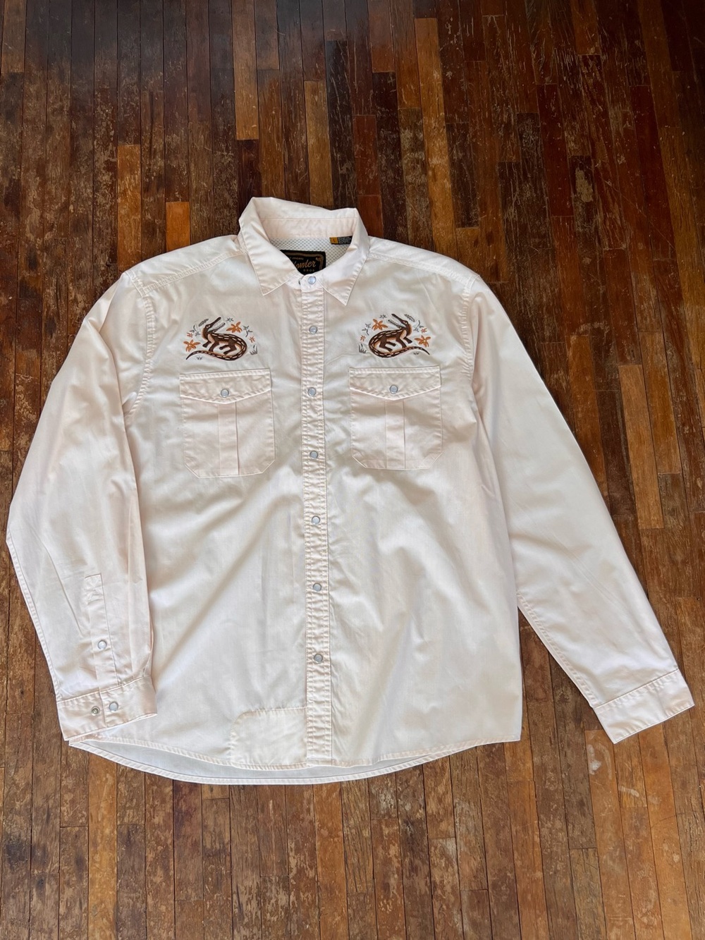 Howler brothers shirt